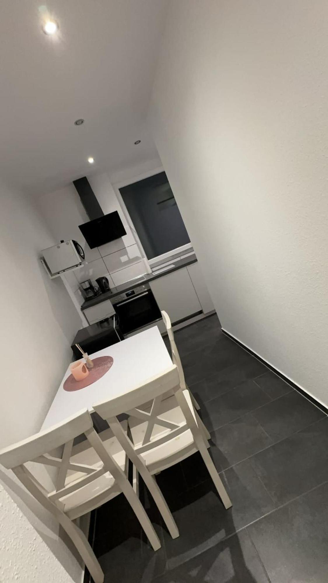 New York By D&J Apartments Altenessen Nord Luaran gambar